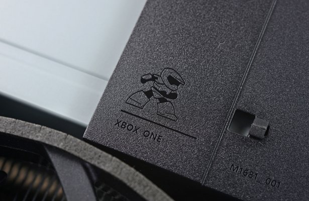 Xbox One S – Unboxing [WIDEO]