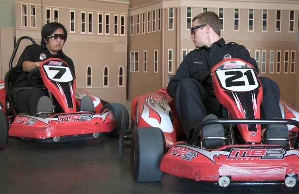 Need for Speed: Most Wanted – Freddie Wong i Fairhaven z tektury [WIDEO]