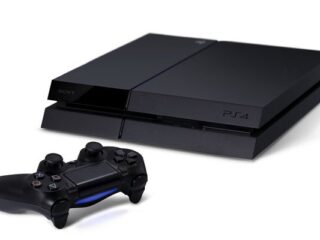 Posiadacze PS4 kupują dużo gier