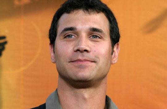 Medal of Honor: Ścieżka dźwiękowa od kompozytora soundtracku do „Prison Break”