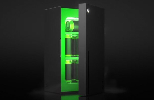 Xbox Mini Fridge: Tak, to się dzieje [WIDEO]