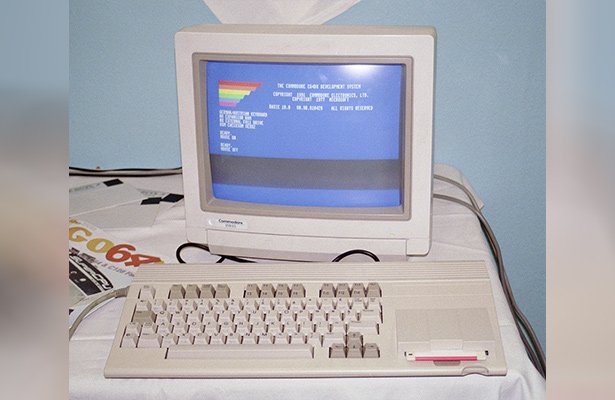 [RETROHISTORIE SMUGGLERA] Komputery nieznane: Commodore 65