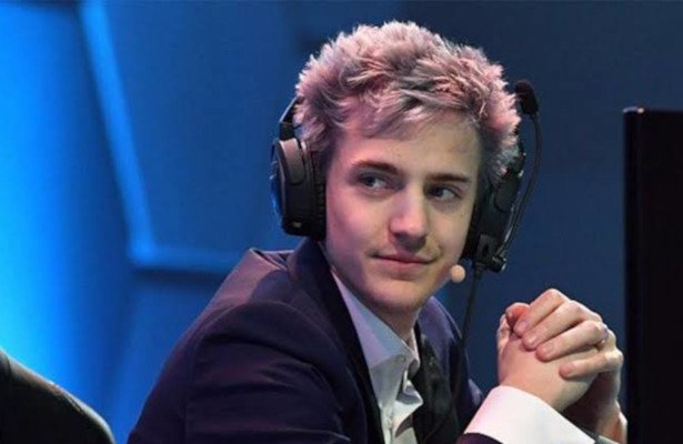 Ninja zgarnął milion dolarów za stream z Apex Legends