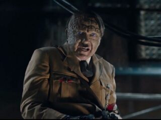 „Iron Sky 2: The Coming Race” – Adolf Hitler ujeżdża tyranozaura [WIDEO]