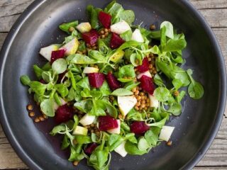 [Na marginesie] Wege jedzenie jest smaczne, wcinać pudełko już zacznę