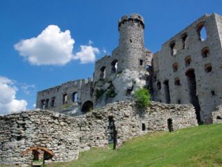 „Wiedźmin”: Być może poznaliśmy serialowe Kaer Morhen i Vilgefortza [AKTUALIZACJA]