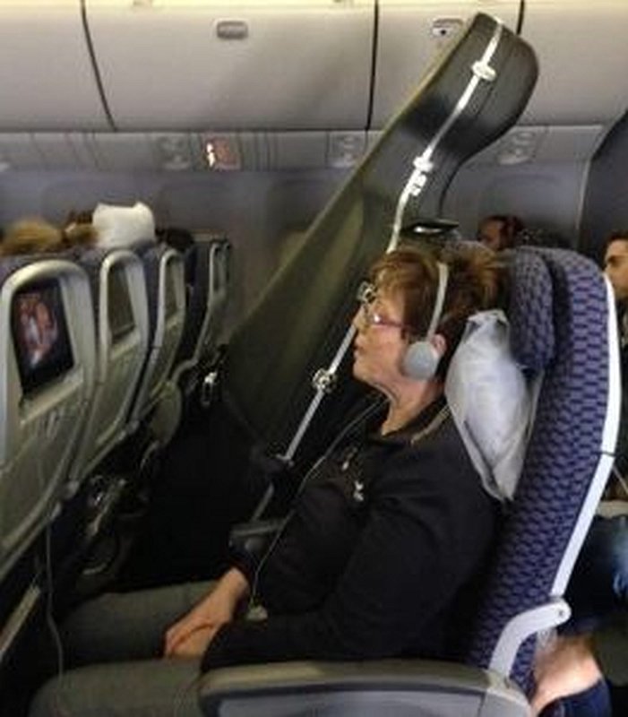 Cello-in-seat-263x300_17ath.jpg