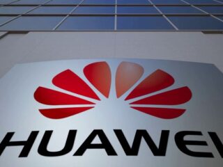 Huawei: Polski rząd rozważa wykluczenie korporacji z rynku IT