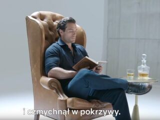 Wiedźmin Netfliksa: „Wiedźmin czyta »Wiedźmina«” [WIDEO]