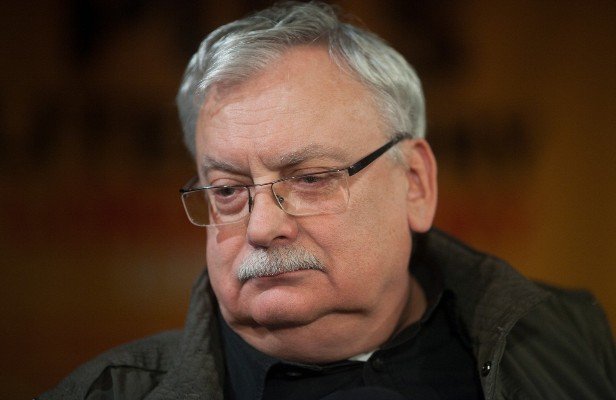 Andrzej Sapkowski żąda pieniędzy od CD Projektu, ale czy ma podstawy?