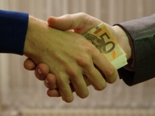 Wydawcy kupują u nas recenzje