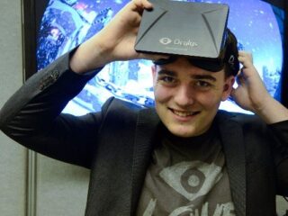 Palmer Luckey, twórca gogli Oculus Rift, opuszcza Facebooka