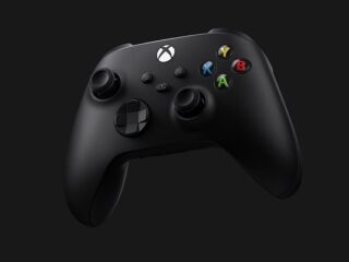 Xbox: Pad konsoli rzekomo działa na baterie AA z powodu umowy z Duracellem