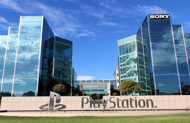 Wiceprezes Sony zwolniony po internetowej prowokacji