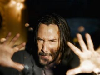 „Matrix Zmartwychwstania”: Nie było tak autorskiej zabawy od czasów „Ostatniego Jedi” [RECENZJE]