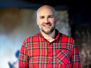 „Dying Light 2 to nie jest bezpieczny sequel”. Rozmawiamy z Tymonem Smektałą