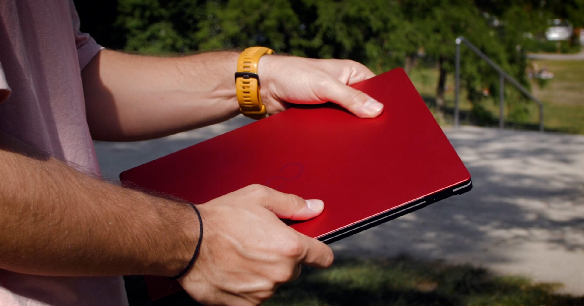 Laptop gotowy na workation