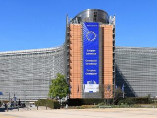 Komisja Europejska zbada przejęcie Activision Blizzard przez Microsoft