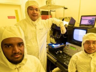 Prawdziwa epidemia przez głośnik smartfona – to nie żart