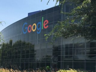 Czek pomógł Google uniknąć procesu przed ławą przysięgłych
