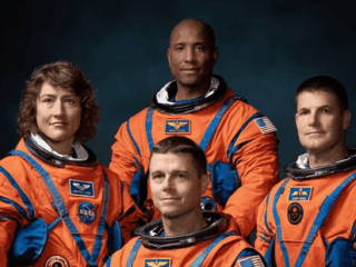 NASA: Oto kto okrąży Księżyc w ramach misji Artemis II