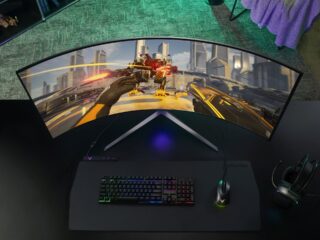 LG UltraGear 45GR95QE, czyli zakrzywiony 240-hercowy monitor OLED do gier dostępny w Polsce