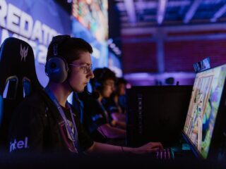 Zakończenie pierwszego sezonu międzyszkolnych rozgrywek esportowych Predator Games 2022