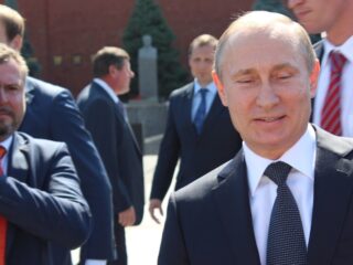 Rosja każe Apple’owi zapłacić za to, że nie usuwa informacji o wojnie