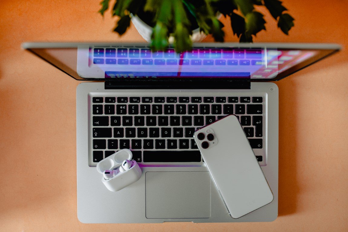 Co zmienia się w iPhonie 15?