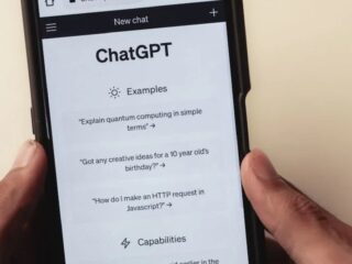 ChatGPT: George R.R. Martin i inni autorzy pozywają OpenAI