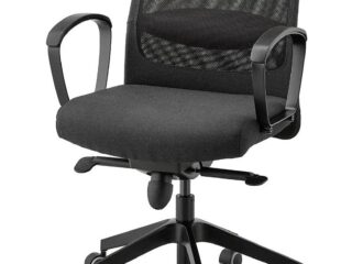 IKEA: Fotel Markus jest… niekompatybilny z monitorami. Przynajmniej niektórymi