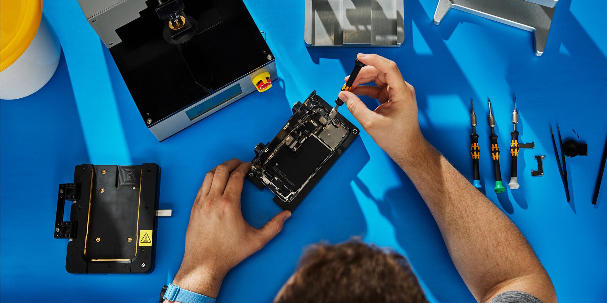 Apple wreszcie pozwoli na naprawę iPhone’ów używanymi częściami