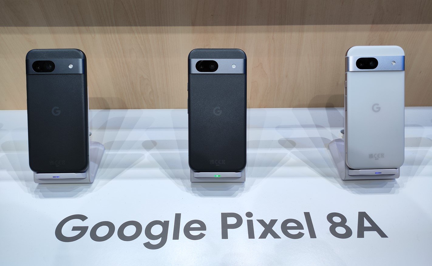 Google Pixel 8A