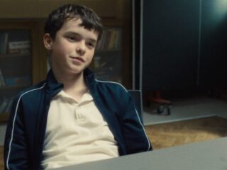 Emmy 2025: Wielkimi zwycięzcami okazały się seriale „The Pitt”, „Studio” i „Dojrzewanie”