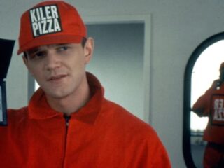 „Kiler 3” powstanie! Scenariusz do kontynuacji kultowej komedii napisze twórca najsłynniejszej polskiej pasty