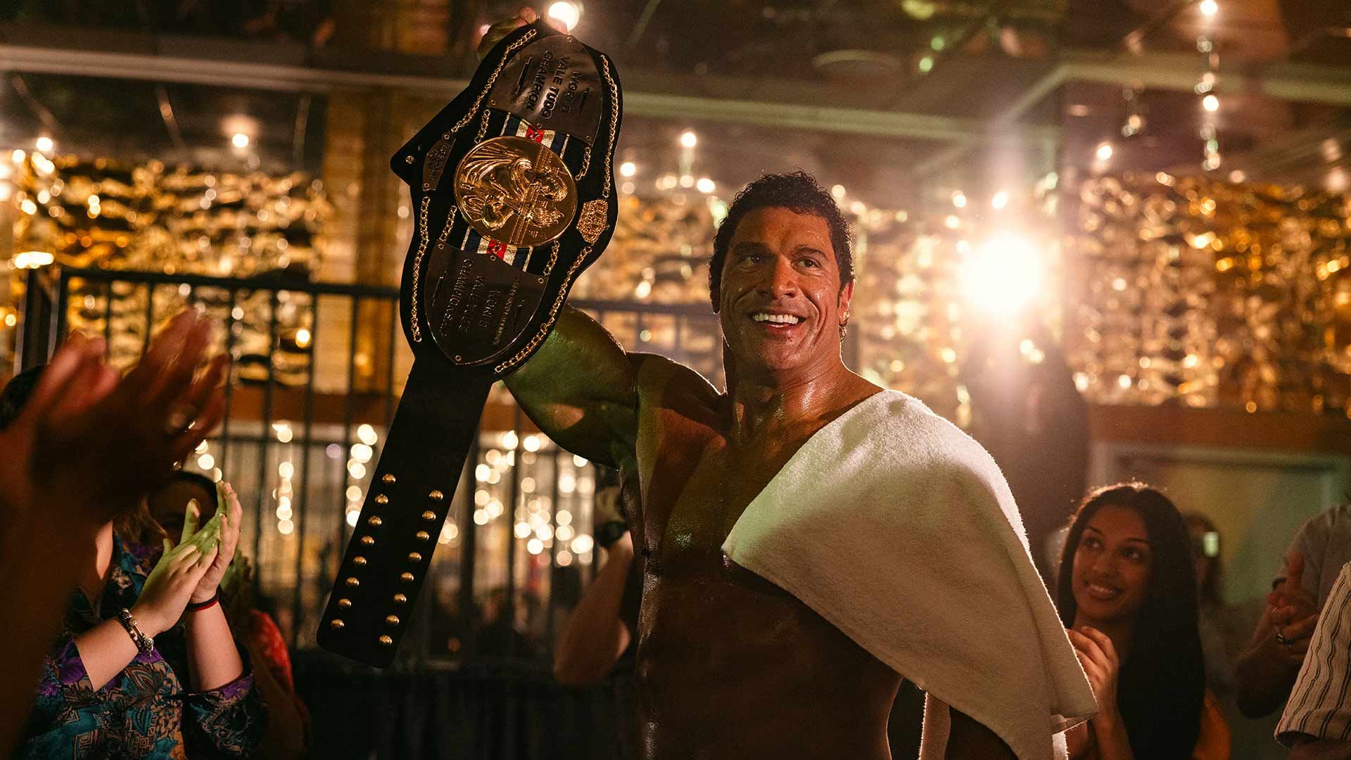 „Smashing Machine” – recenzja filmu. Oto najlepsza rola The Rocka w jego karierze