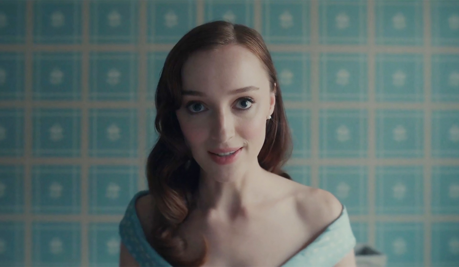 „Rocznica” – recenzja filmu. Hollywoodzki debiut Jana Komasy to odważna przestroga nie tylko dla USA