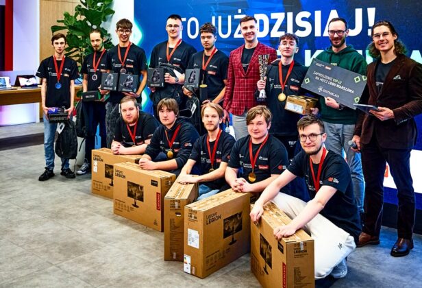 Pierwsze E-Mistrzostwa Warszawy by Lenovo zakończone. Oto zwycięzcy i ich nagrody