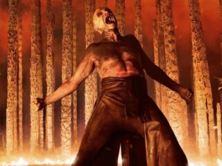 „28 lat później – Część 2” zbiera genialne recenzje. Krytycy zachwyceni rolą Ralpha Fiennesa