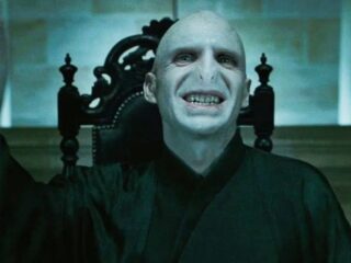 Casting marzeń stał się faktem? Gwiazdor „Peaky Blinders” prawdopodobnie zagra Voldemorta w&nbsp;serialu o&nbsp;Harrym Potterze