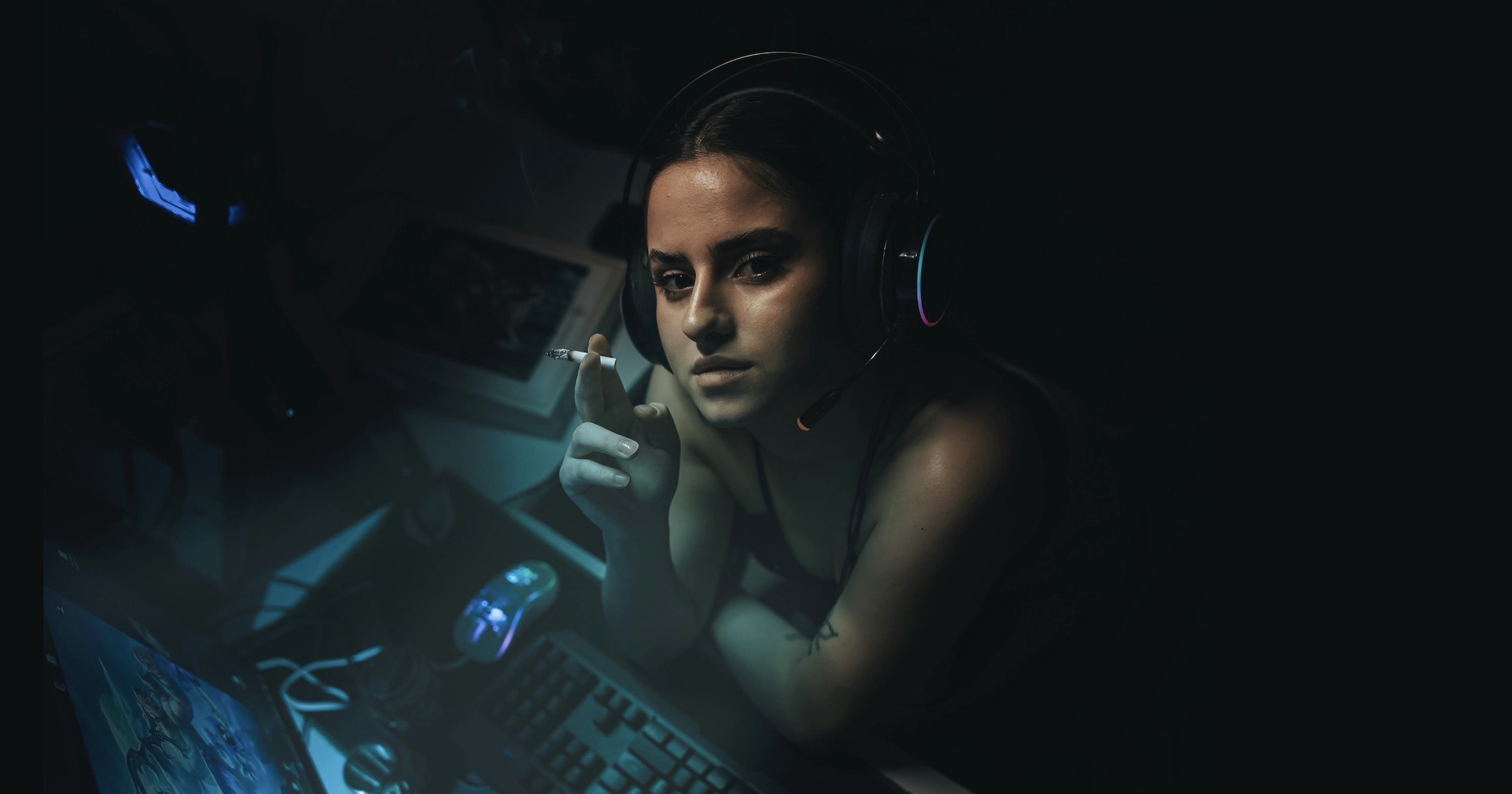 Nadmierne granie prowadzi do&nbsp;otyłości i&nbsp;zaburzeń snu. Najnowsze badania nie&nbsp;pozostawiają złudzeń