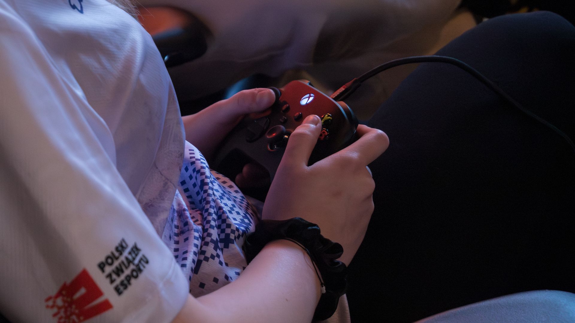 Cyber Aktywni to&nbsp;jedyny projekt w&nbsp;Europie, który&nbsp;pomaga w&nbsp;taki sposób nieletnim z&nbsp;zakładów poprawczych [RELACJA + WYWIAD]