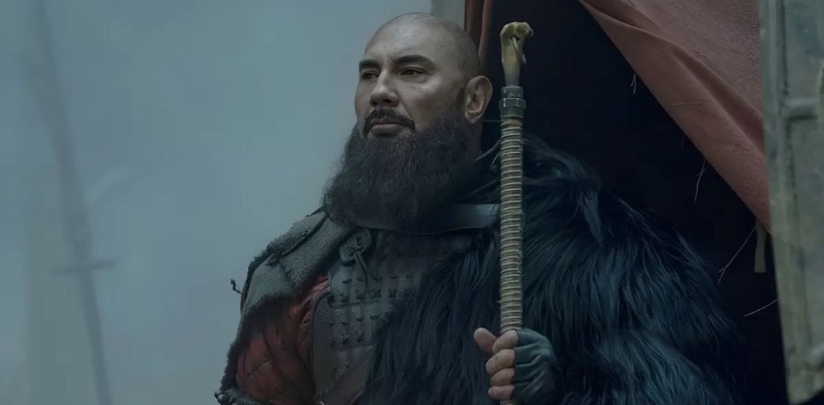 Dave Bautista to&nbsp;idealny Kurgan? Zobaczcie nowe zdjęcia z&nbsp;planu „Nieśmiertelnego”