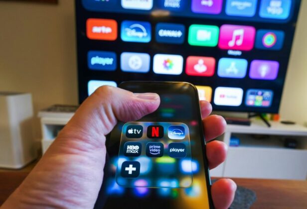 HBO Max&nbsp;nagle przestało działać? UOKiK przygląda się sprawie i&nbsp;bierze się za&nbsp;streamingowego giganta