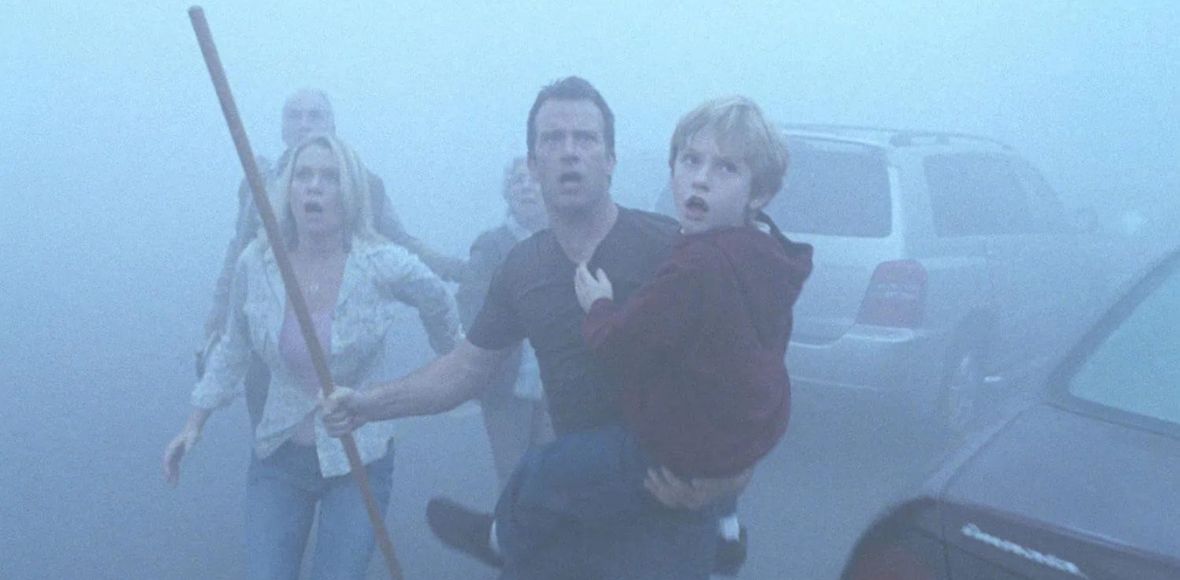 „Mgła” powraca do&nbsp;kin! Mike Flanagan napisze i&nbsp;wyreżyseruje nową adaptację noweli Stephena Kinga