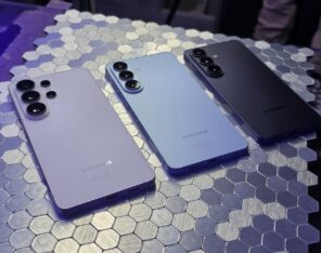 Samsung Galaxy S26 próbuje być jak iPhone. Tylko&nbsp;że&nbsp;nie&nbsp;jest to&nbsp;komplement [RELACJA]