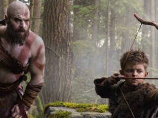 „Głupi i&nbsp;głupszy, edycja God of War”. Twórca gry wyśmiewa pierwsze zdjęcie z&nbsp;serialu Amazonu