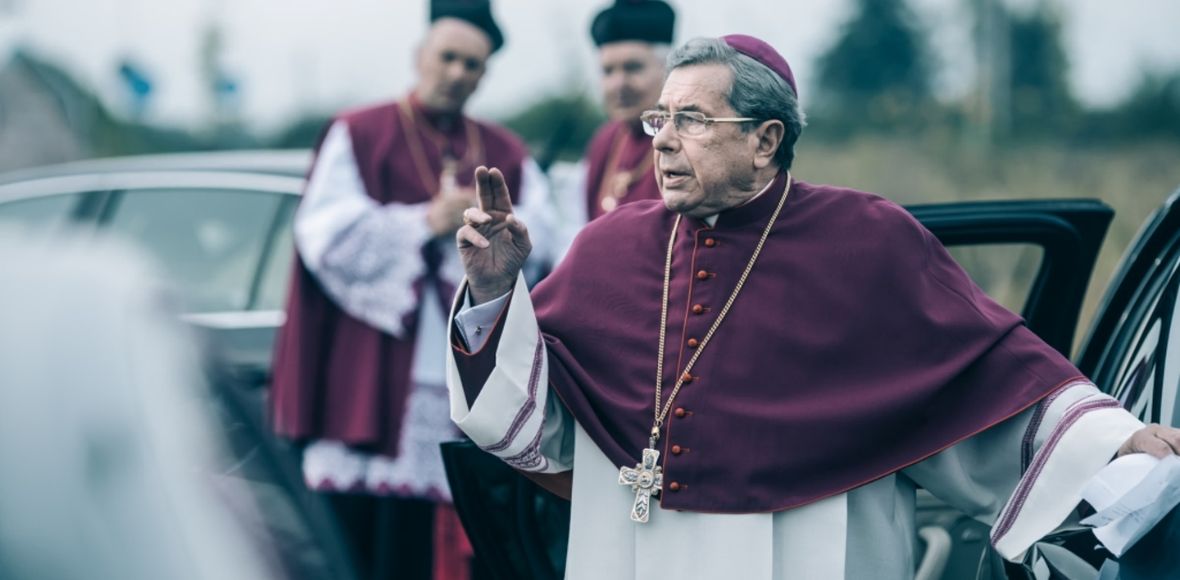 Smarzowski opowie o&nbsp;słowiańskim weselu i&nbsp;chrzcie Polski. Najdroższy film w&nbsp;historii polskiego kina zostanie podzielony na&nbsp;2 części