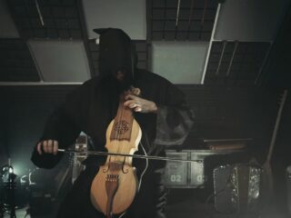 Niezwykły prezent na&nbsp;25. urodziny Gothica. Polski fan stworzył wyjątkowy cover głównego motywu muzycznego gry