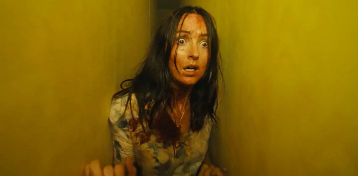 Internetowy fenomen trafi do&nbsp;kin. Oficjalny zwiastun „Backrooms. Bez&nbsp;wyjścia” już w&nbsp;sieci